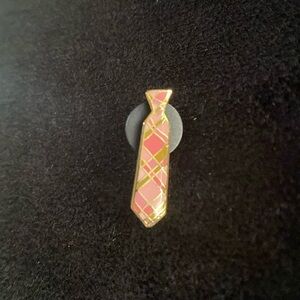 Tiny tie pin